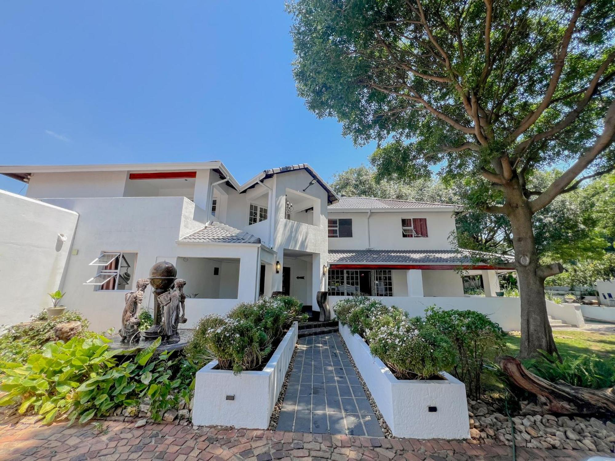 Amoris Guesthouse - In Brooklyn Pretoria-Noord Exterior foto
